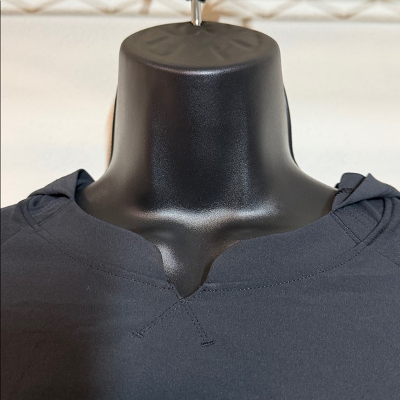 Pullover - Picture 3 of 12